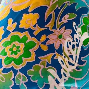 Hale Bob large scarf or pareo 100% silk 38” x 72”